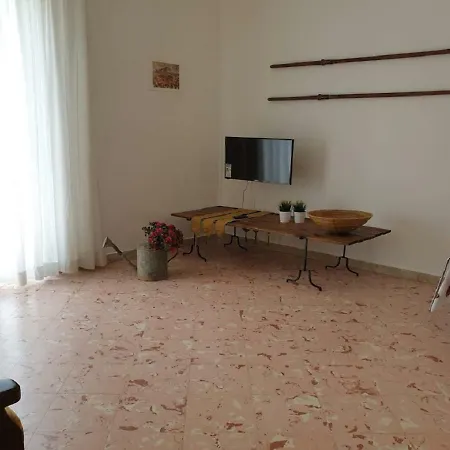 Lejlighed Charles Cefalù