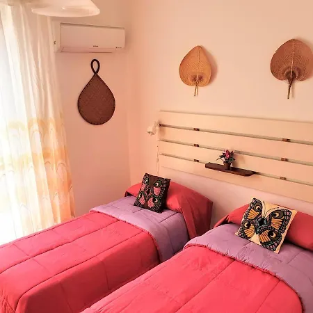 Charles Lejlighed Cefalù